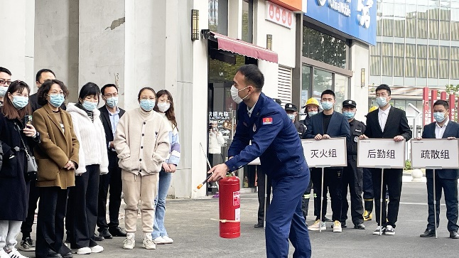 党建引领楼宇经济，金茂服务创新红色商写 模式助力高质量发展